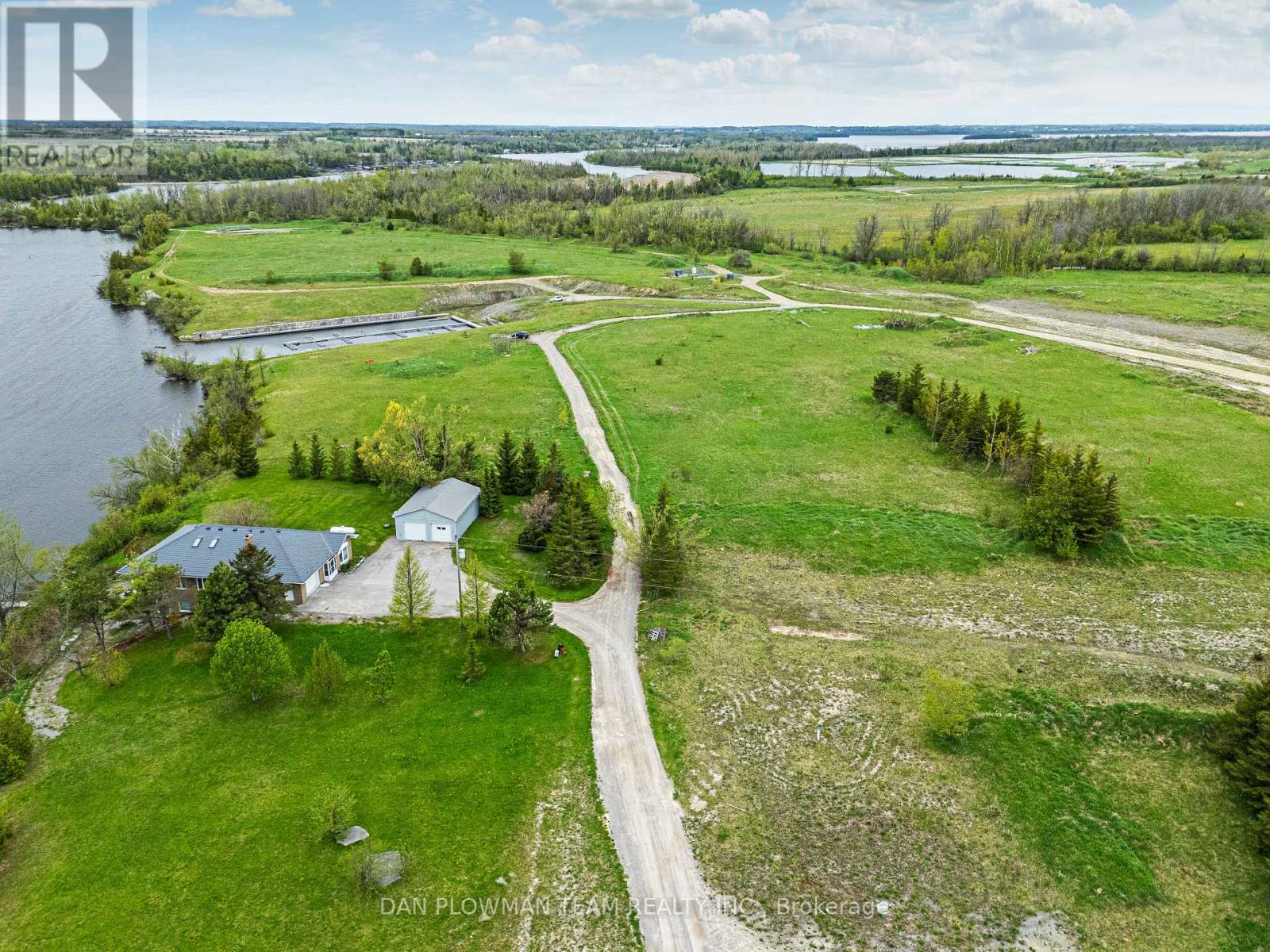 405 St. David Street, Kawartha Lakes (Ops), Ontario  K9V 6H2 - Photo 12 - X12151568