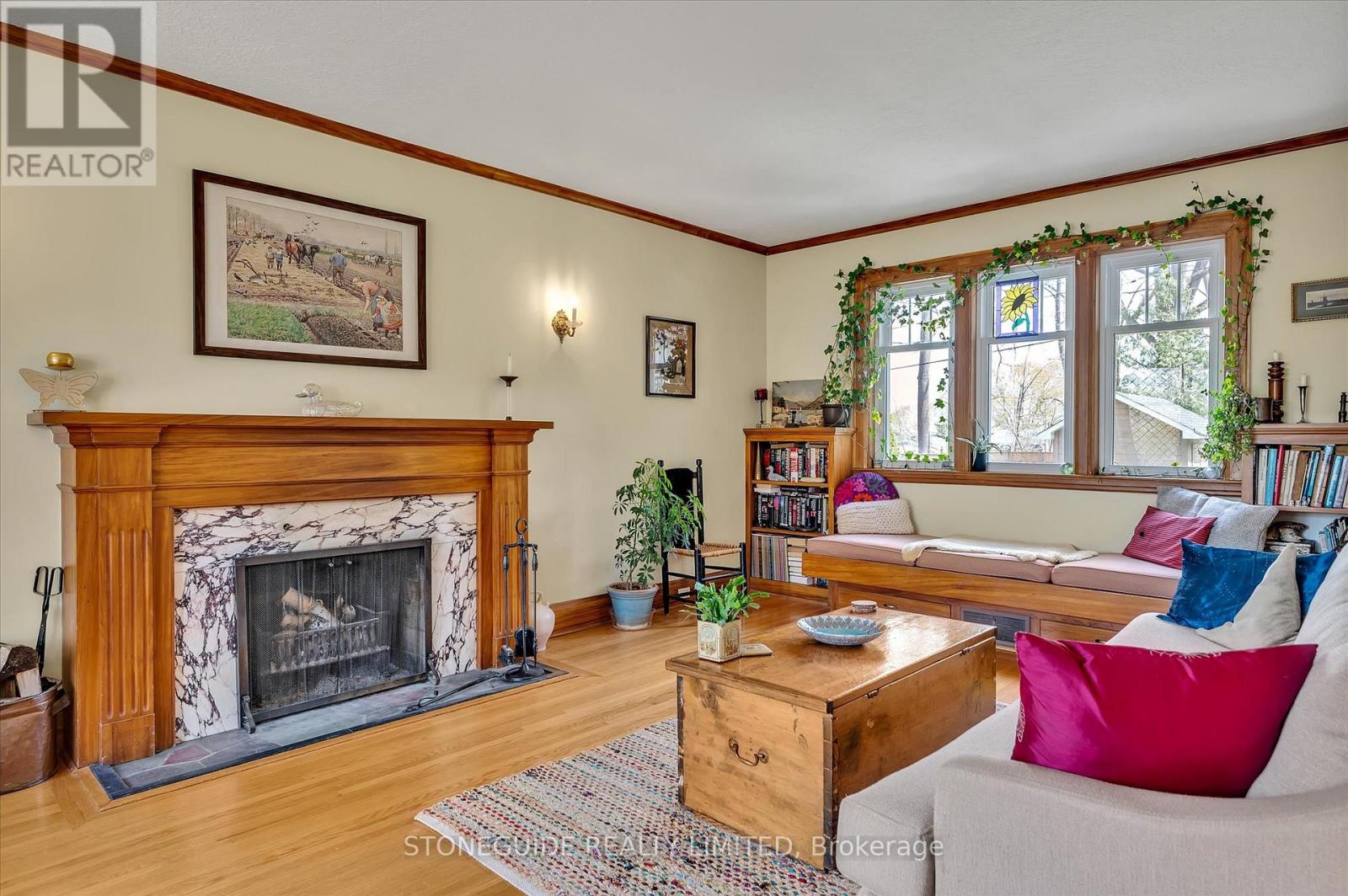 661 Weller Street, Peterborough Central (Old West End), Ontario  K9J 4X1 - Photo 16 - X12151785