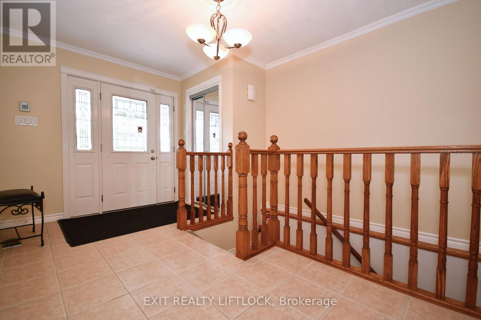 1724 Glenforest Boulevard, Peterborough (Otonabee), Ontario  K9K 2P5 - Photo 3 - X12152008