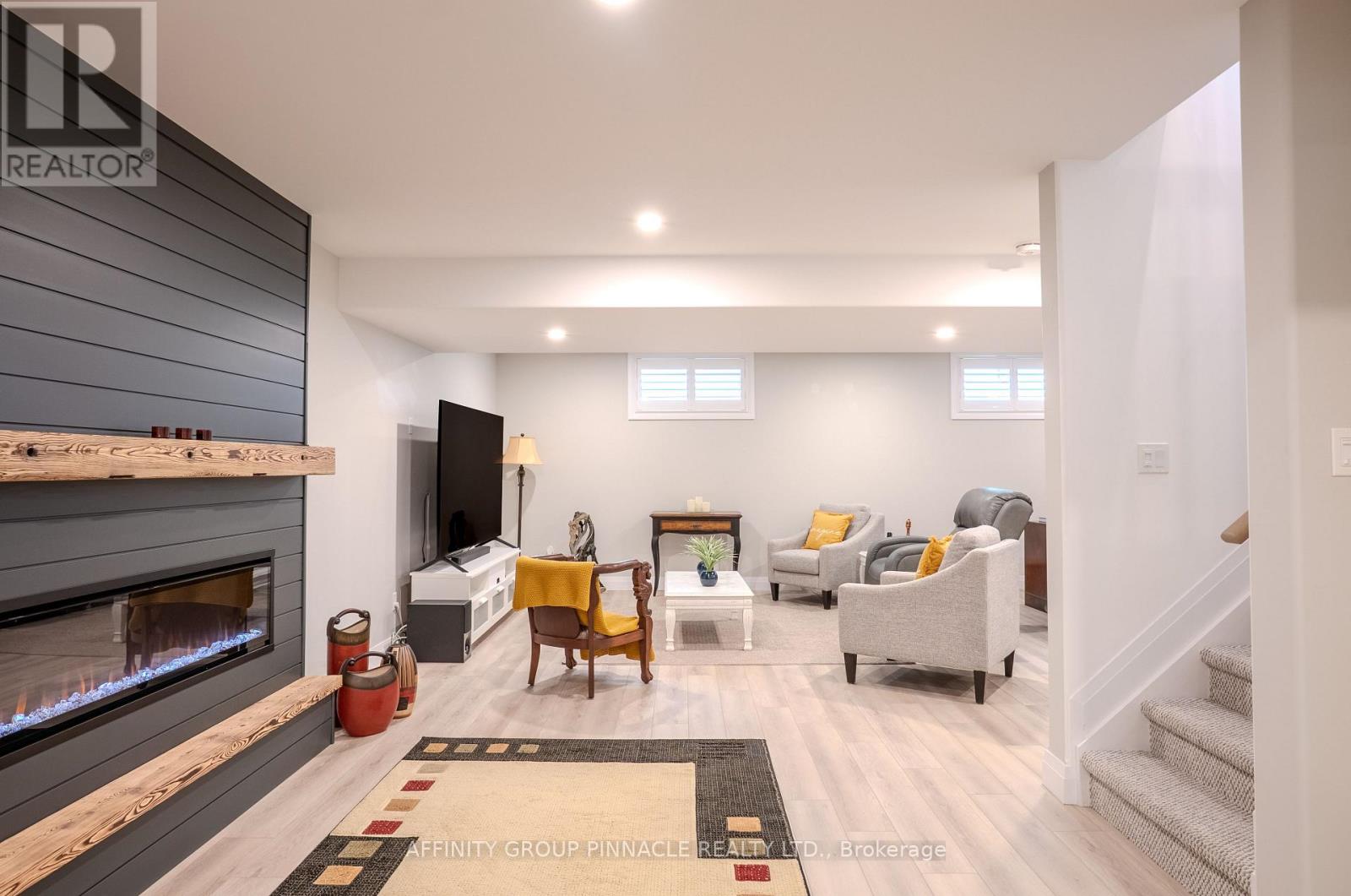 122 Springdale Drive, Kawartha Lakes (Lindsay), Ontario  K9V 0J3 - Photo 29 - X12152021