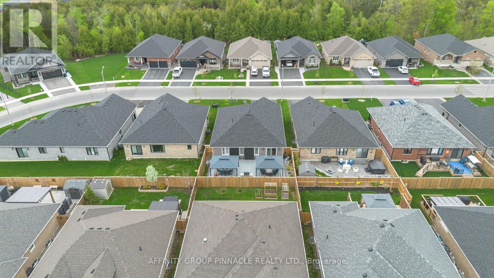 122 Springdale Drive, Kawartha Lakes (Lindsay), Ontario  K9V 0J3 - Photo 41 - X12152021