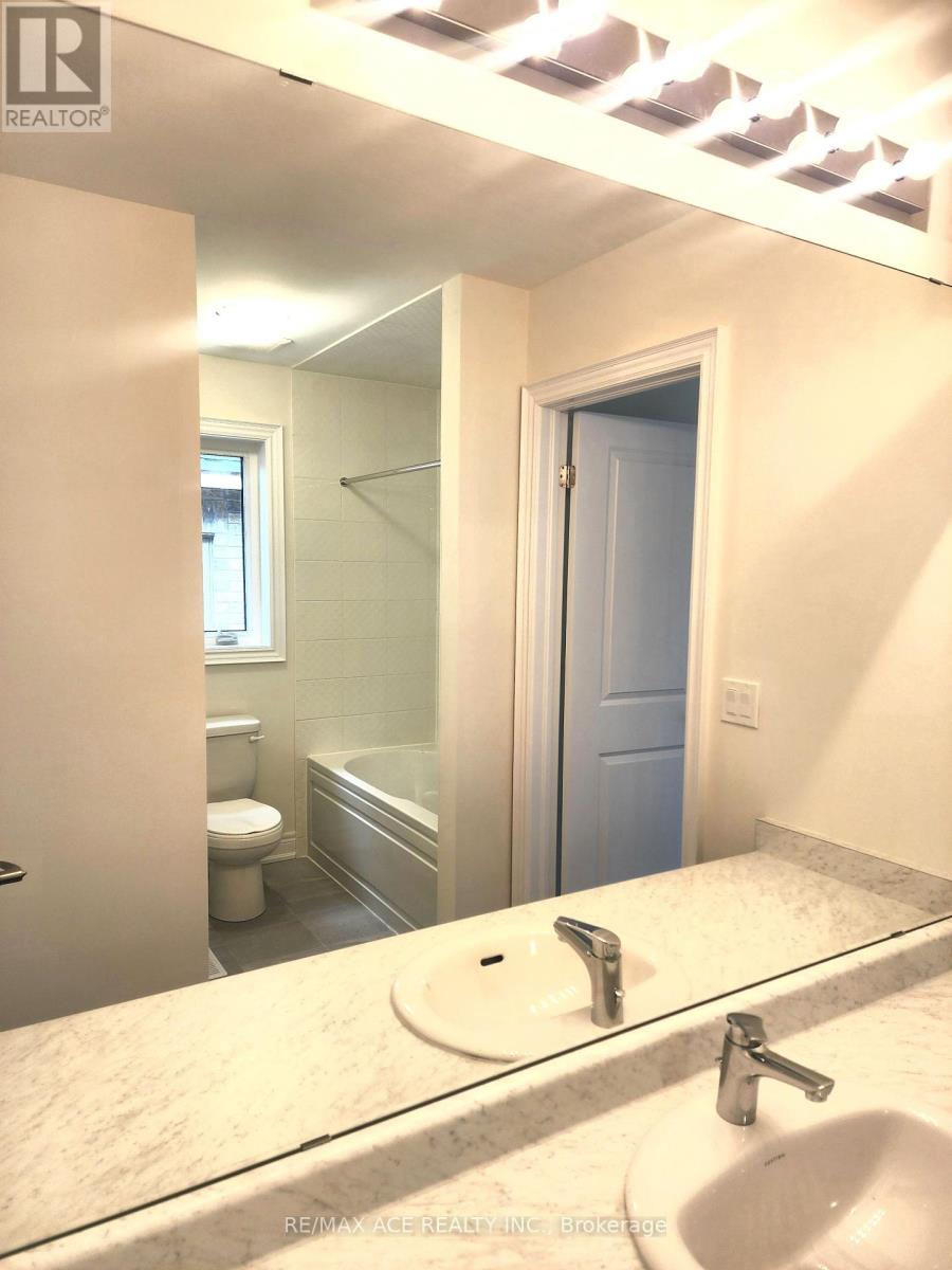 22 Rogerson Street, Clarington (Newcastle), Ontario  L1B 0W4 - Photo 16 - E12152509