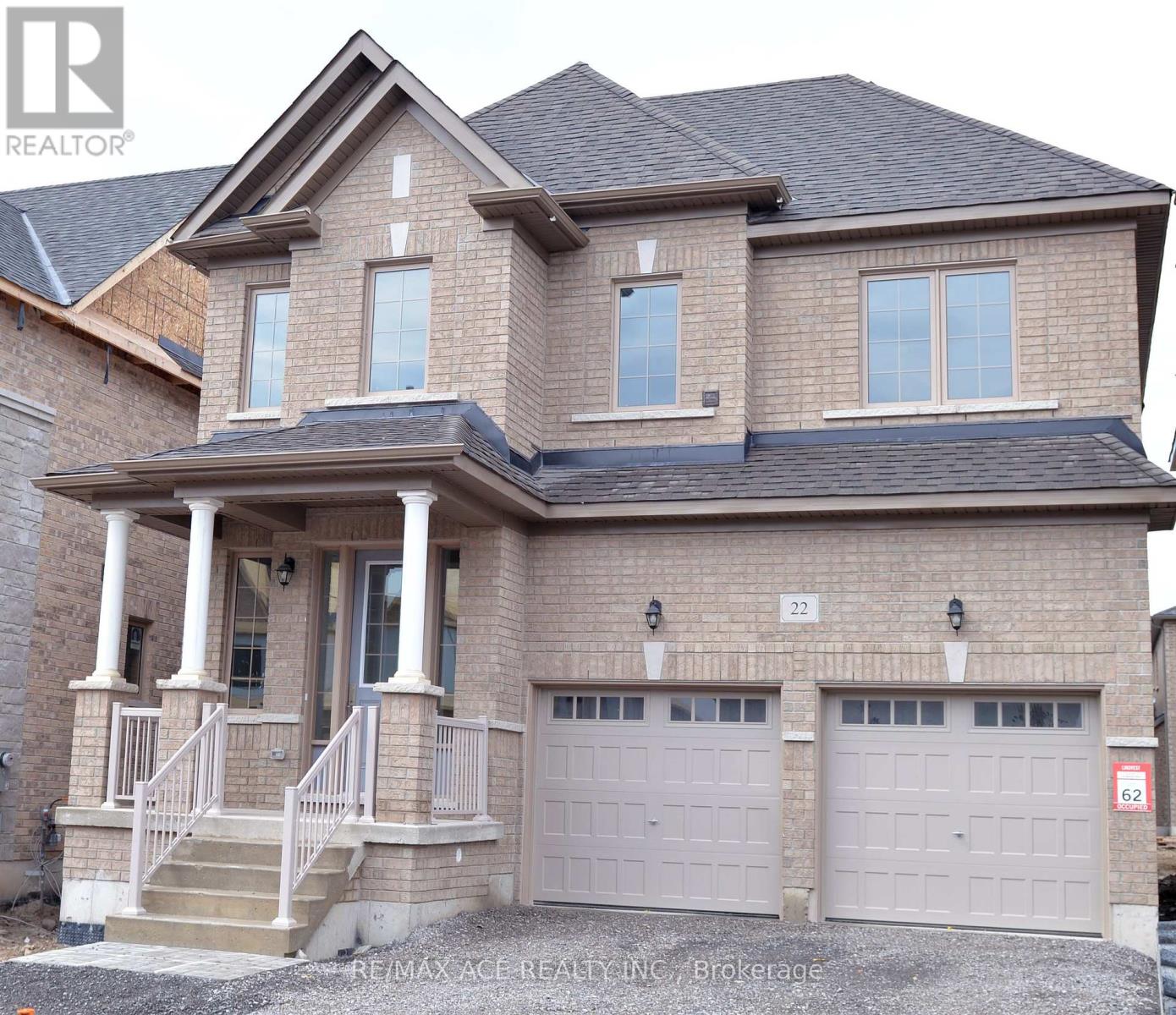 22 Rogerson Street, Clarington (Newcastle), Ontario  L1B 0W4 - Photo 2 - E12152509