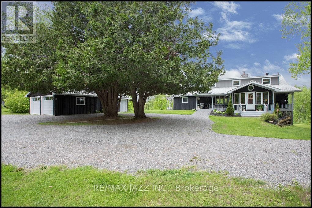 1452 SOUTH BAPTISTE LAKE ROAD, bancroft, Ontario