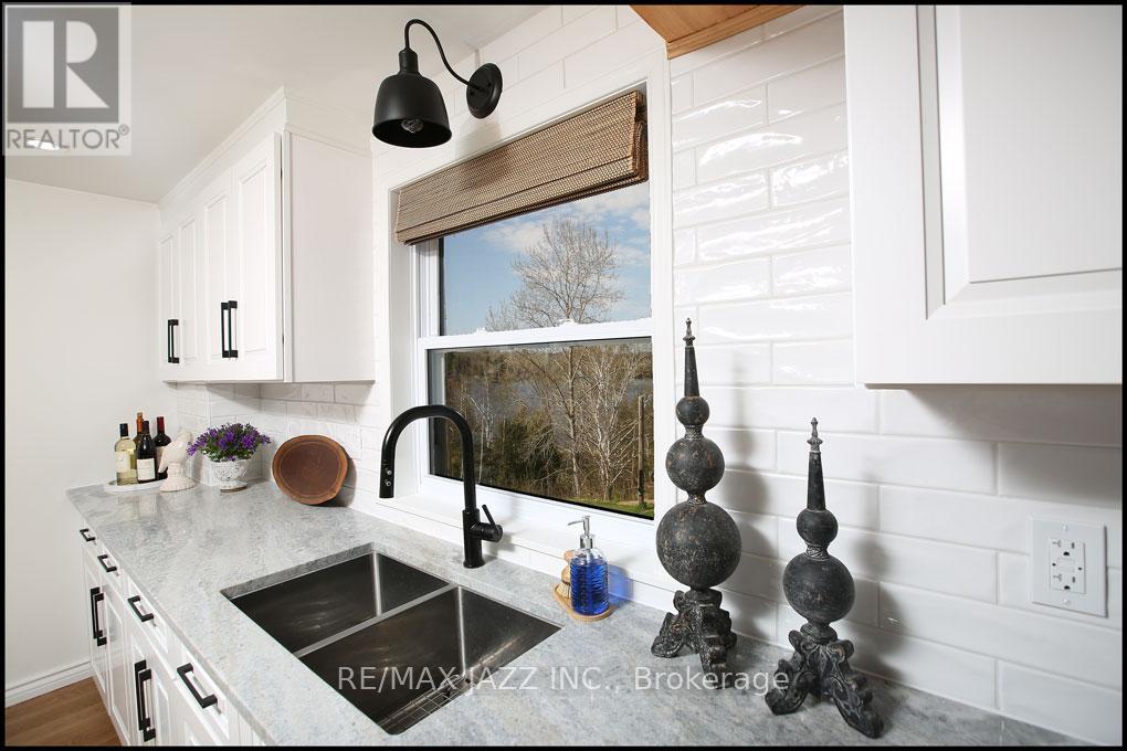 1452 South Baptiste Lake Road, Bancroft, Ontario  K0L 1C0 - Photo 12 - X12152574
