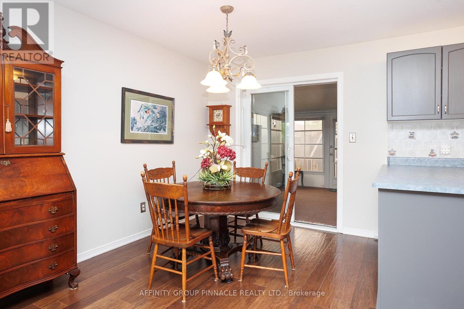 9 Dormer Road, Kawartha Lakes (Lindsay), Ontario  K9V 6H8 - Photo 14 - X12153402