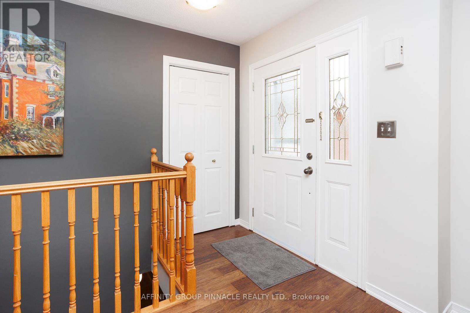 9 Dormer Road, Kawartha Lakes (Lindsay), Ontario  K9V 6H8 - Photo 8 - X12153402