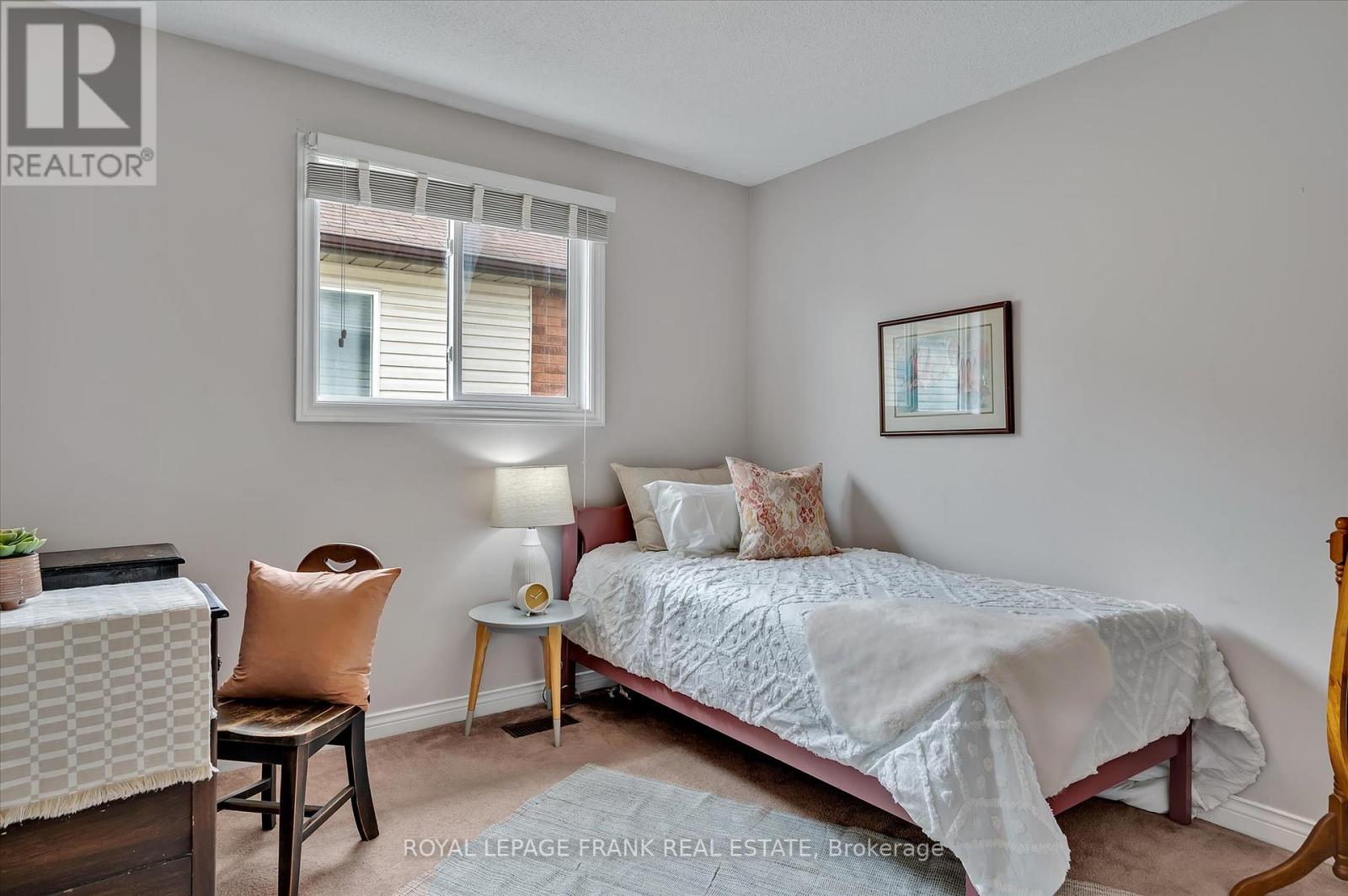 2114 Easthill Drive, Peterborough East (South), Ontario  K9L 1Y8 - Photo 15 - X12153550