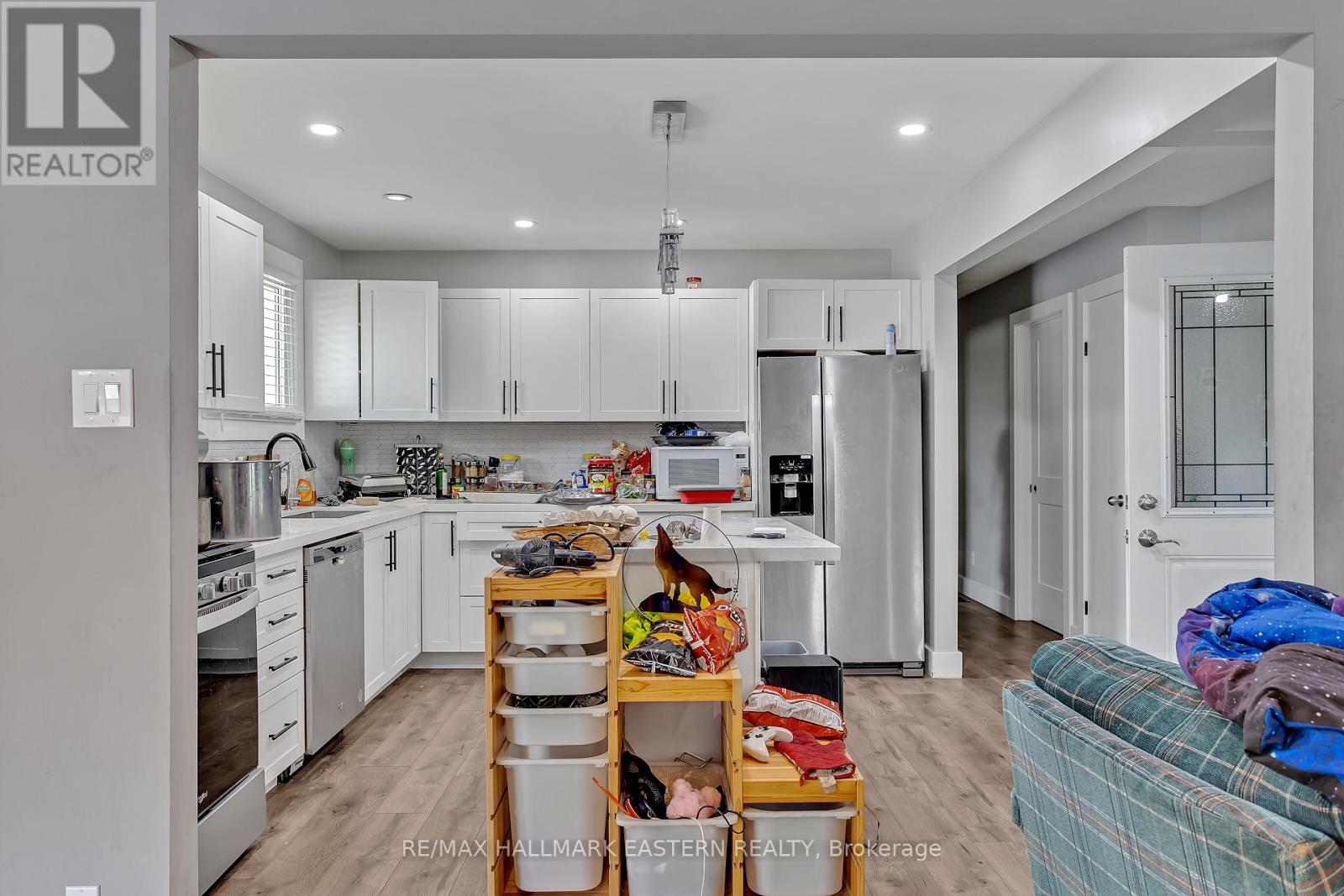 357 Martin Road, Peterborough North (South), Ontario  K9K 1C9 - Photo 8 - X12153588