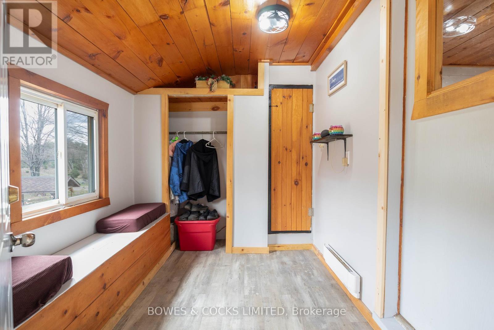 20 Art Bot Road, North Kawartha, Ontario  K0L 1A0 - Photo 13 - X12153646