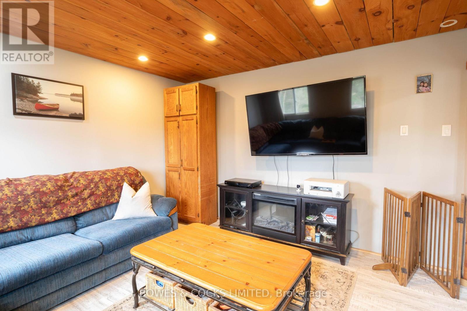 20 Art Bot Road, North Kawartha, Ontario  K0L 1A0 - Photo 21 - X12153646