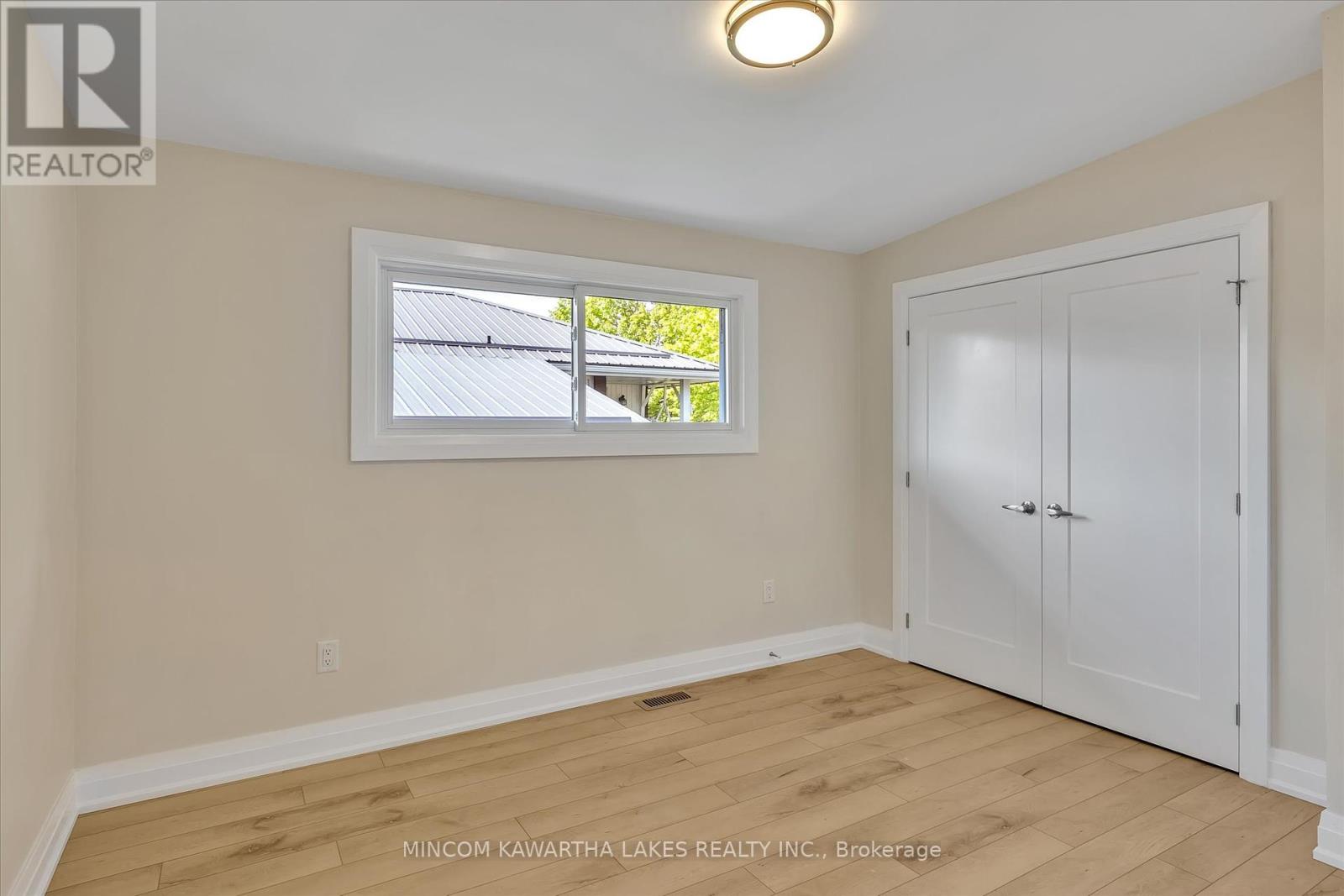 511 Robert Road, Peterborough South (West), Ontario  K9J 5S9 - Photo 18 - X12153682