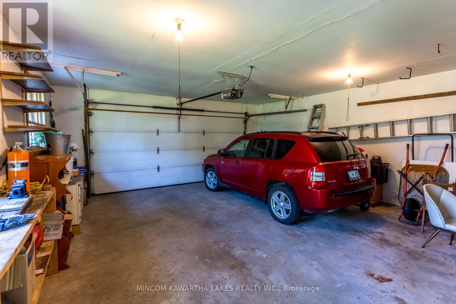 2045 Sherbrooke Street W, Cavan Monaghan (Cavan-Monaghan), Ontario  K9J 6X4 - Photo 36 - X12153709