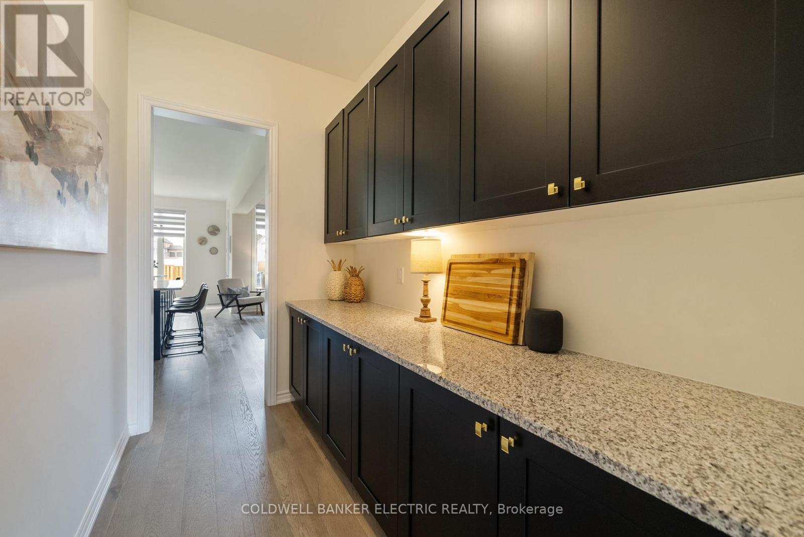 11 Golden Meadows Drive, Otonabee-South Monaghan, Ontario  K9J 0K7 - Photo 22 - X12153750