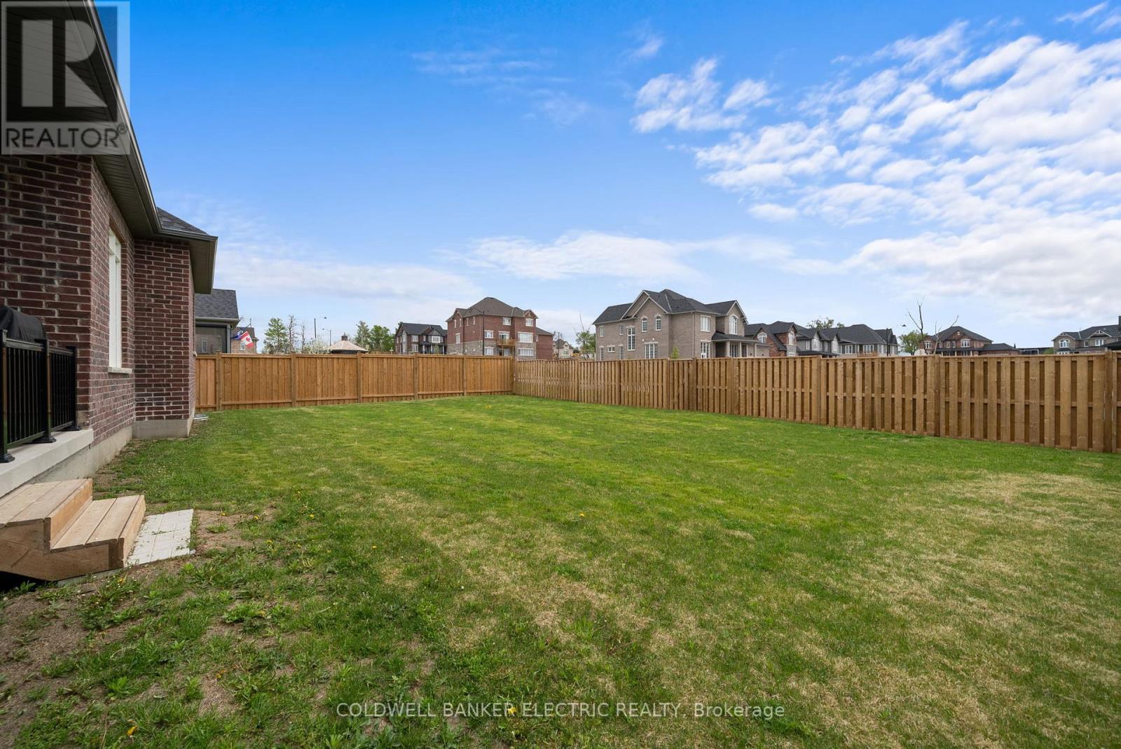 11 Golden Meadows Drive, Otonabee-South Monaghan, Ontario  K9J 0K7 - Photo 38 - X12153750
