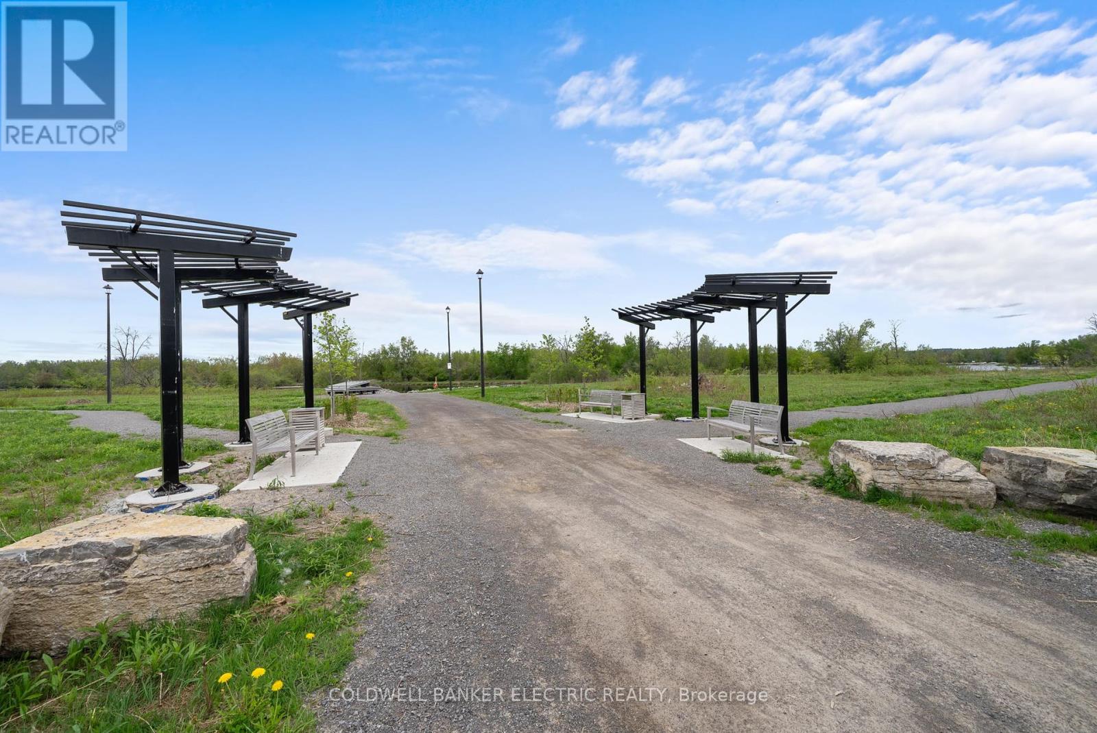 11 Golden Meadows Drive, Otonabee-South Monaghan, Ontario  K9J 0K7 - Photo 42 - X12153750
