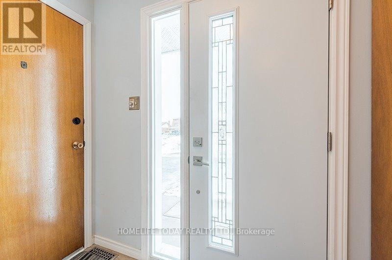 Main - 947 Southlawn Drive, Peterborough (Ashburnham), Ontario  K9J 1E9 - Photo 3 - X12153700