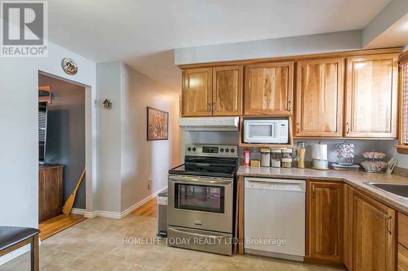 Main - 947 Southlawn Drive, Peterborough (Ashburnham), Ontario  K9J 1E9 - Photo 9 - X12153700