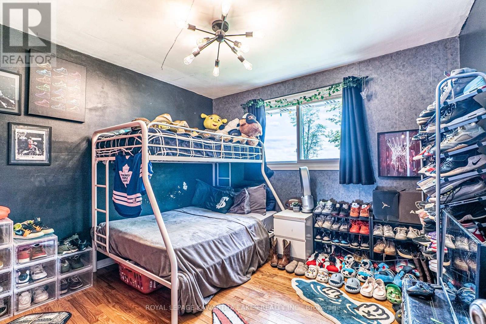 1372 Elm Tree Road, Kawartha Lakes (Lindsay), Ontario  K9V 4R2 - Photo 19 - X12153930