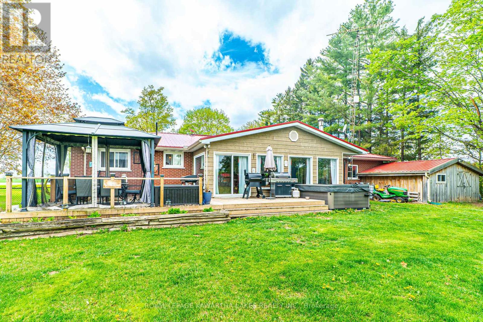 1372 Elm Tree Road, Kawartha Lakes (Lindsay), Ontario  K9V 4R2 - Photo 36 - X12153930