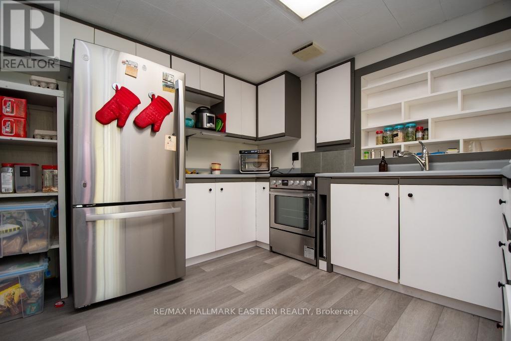 3566 Rock Crossway Lane, Selwyn, Ontario  K0L 2H0 - Photo 12 - X12154108