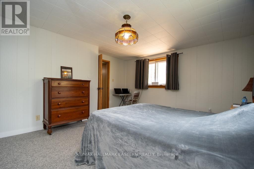 3566 Rock Crossway Lane, Selwyn, Ontario  K0L 2H0 - Photo 16 - X12154108