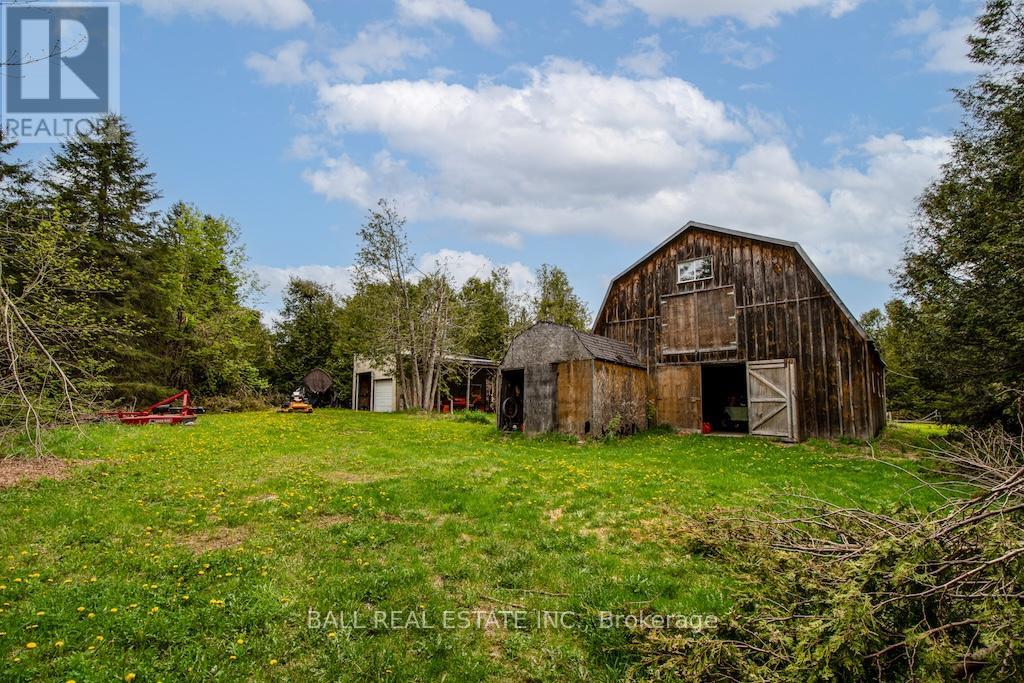 3072 Whites Road, Selwyn, Ontario  K0L 2H0 - Photo 10 - X12154307