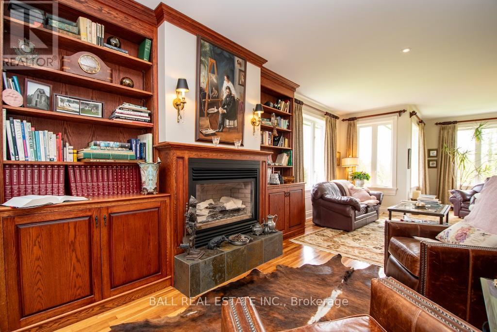 3072 Whites Road, Selwyn, Ontario  K0L 2H0 - Photo 13 - X12154307