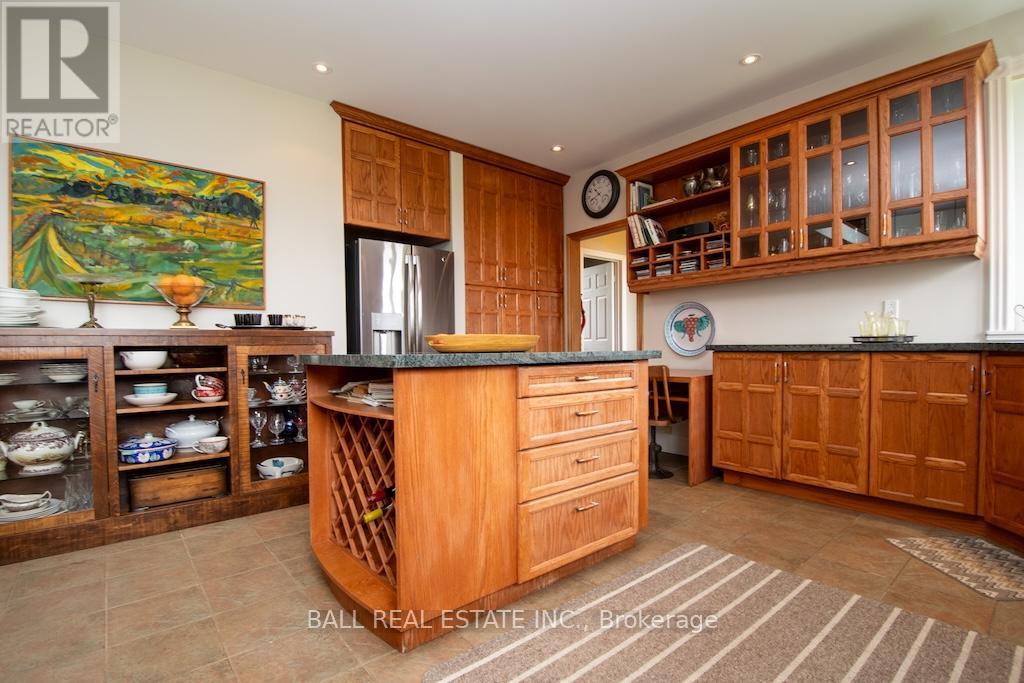 3072 Whites Road, Selwyn, Ontario  K0L 2H0 - Photo 21 - X12154307