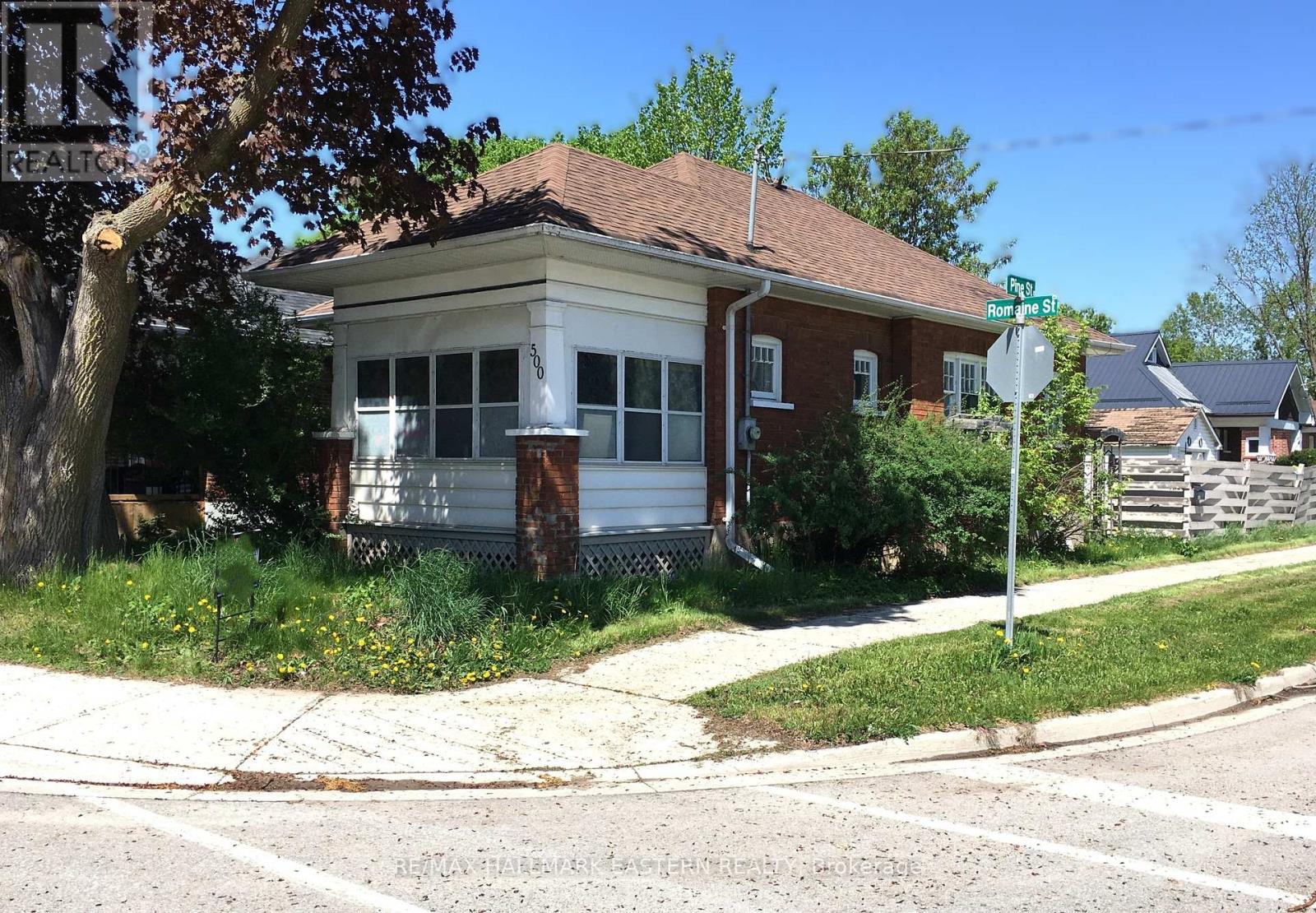 500 Romaine Street, Peterborough Central (South), Ontario  K9J 2C9 - Photo 5 - X12154425