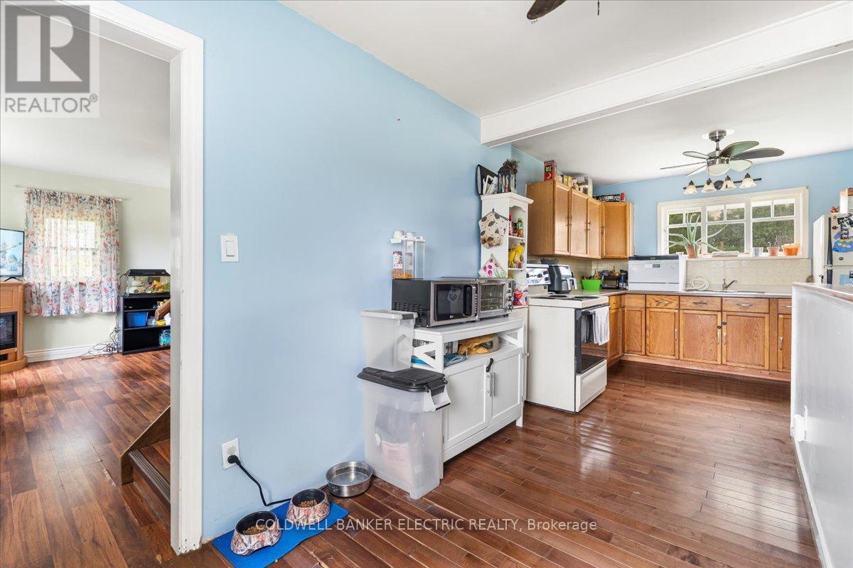 205 Wallace Street, Trent Hills (Campbellford), Ontario  K0L 1L0 - Photo 12 - X12154988