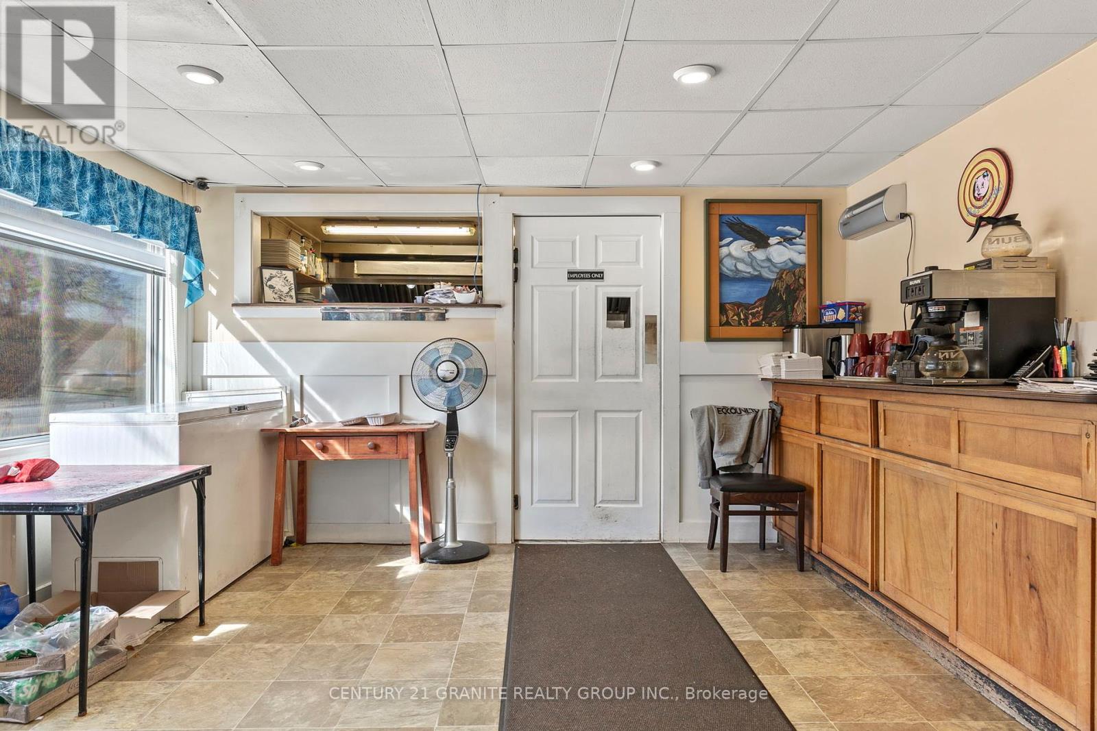 183 Hastings Street N, Bancroft (Bancroft Ward), Ontario  K0L 1C0 - Photo 4 - X12155108