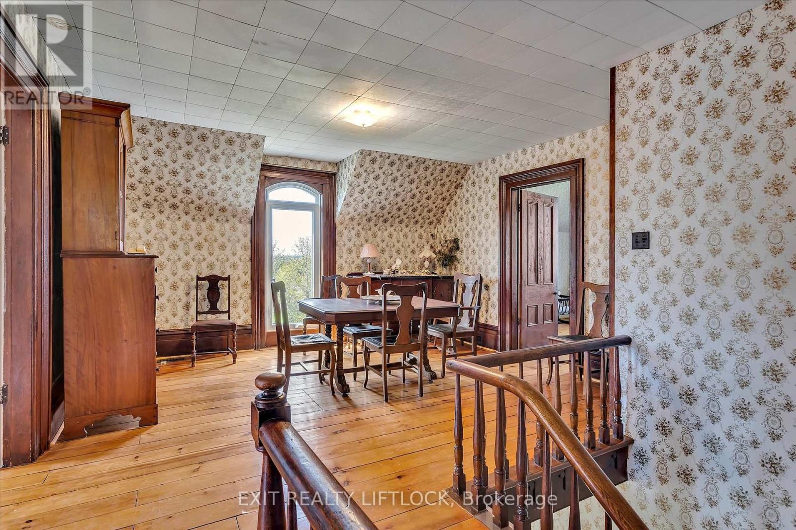 404 Morton Line, Cavan Monaghan (Cavan-Monaghan), Ontario  L0A 1C0 - Photo 15 - X12155185