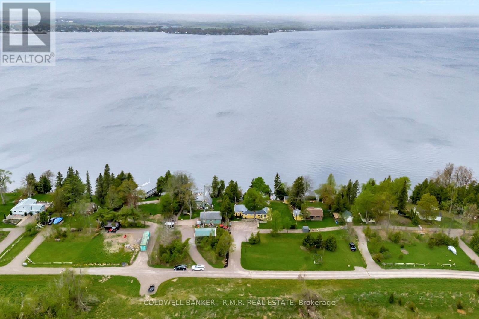 22 Arbour Street, Kawartha Lakes (Lindsay), Ontario  K9V 4R3 - Photo 2 - X12155517