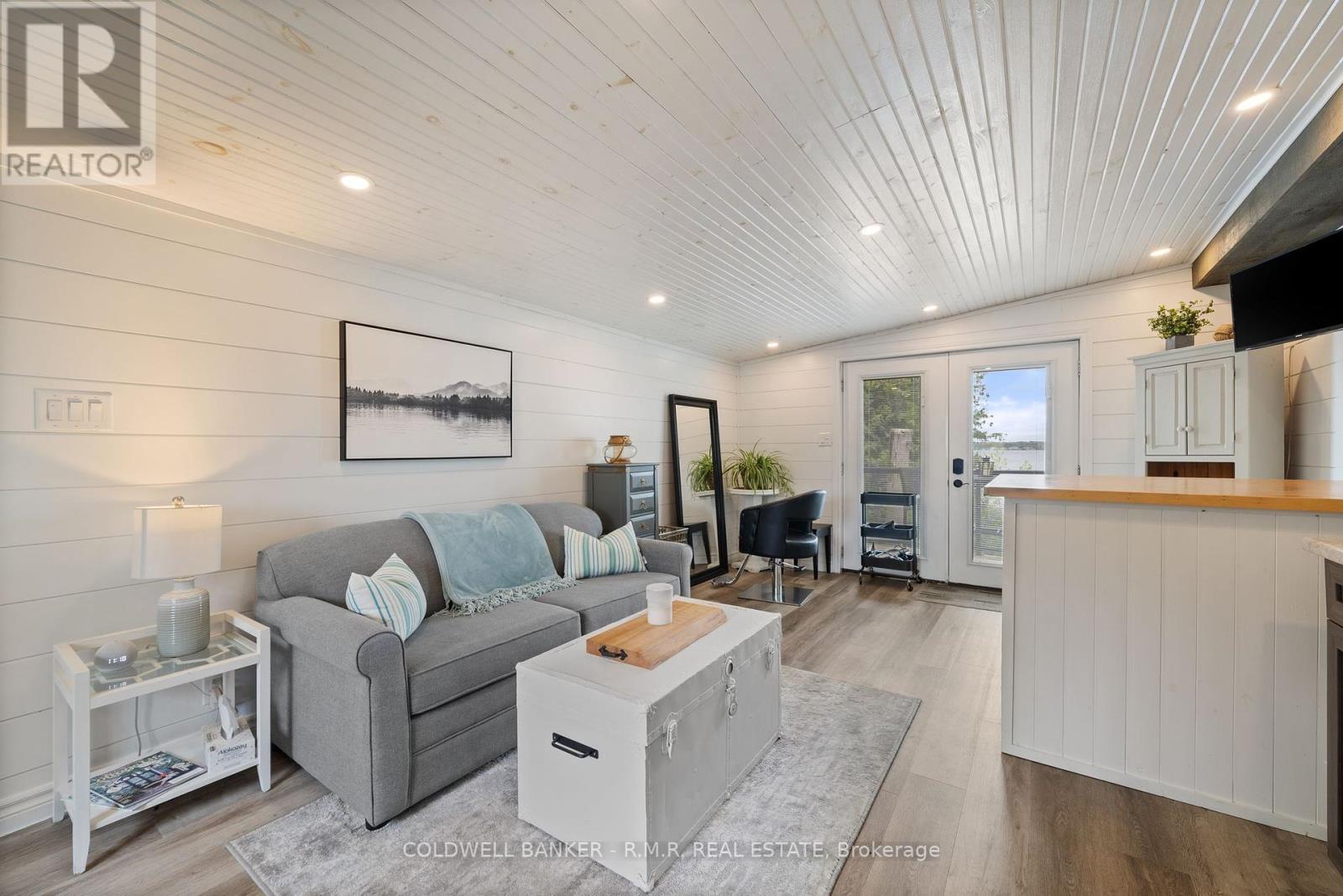 22 Arbour Street, Kawartha Lakes (Lindsay), Ontario  K9V 4R3 - Photo 34 - X12155517