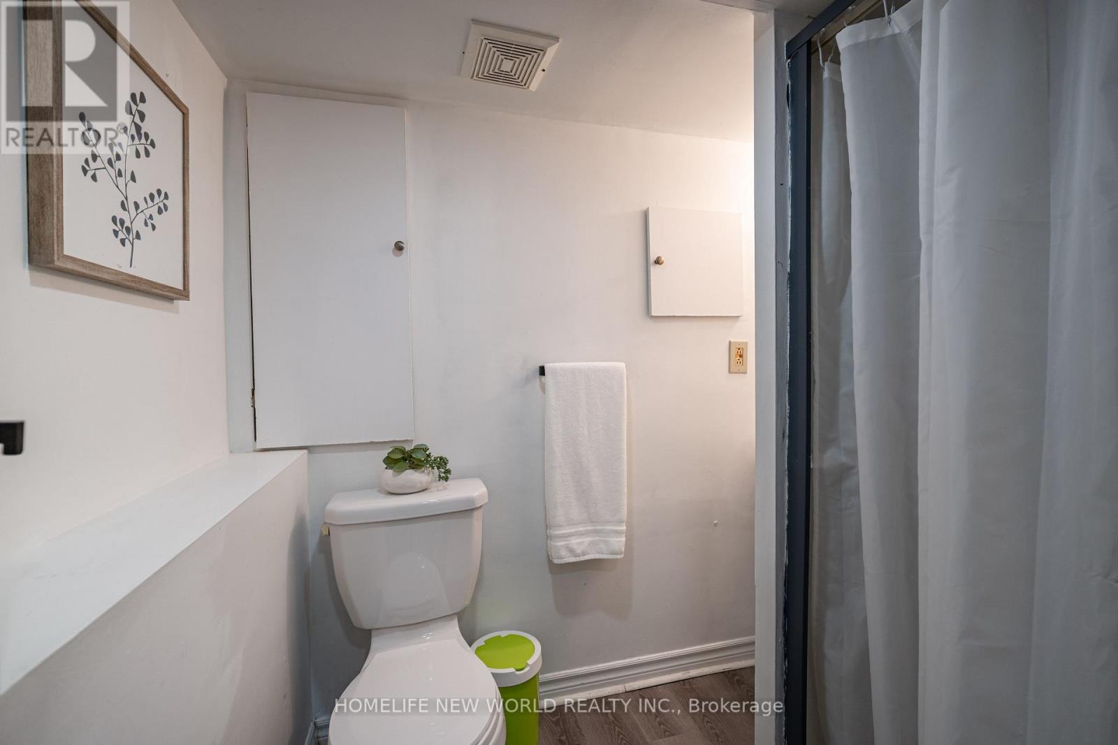 1046 Western Avenue, Peterborough Central (South), Ontario  K9J 5W4 - Photo 23 - X12156851