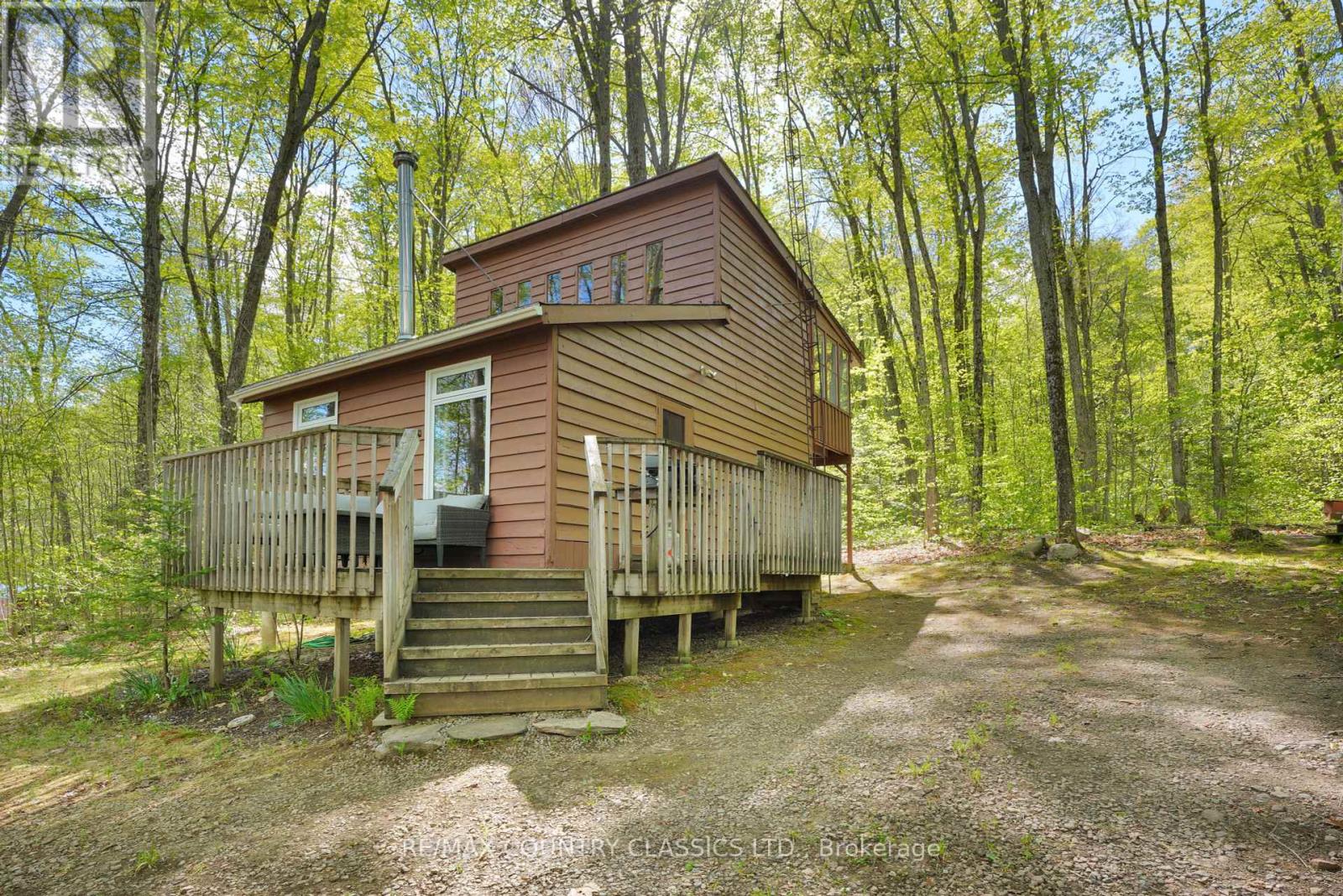 12 Albion Lake Court, Faraday, Ontario  K0L 1C0 - Photo 4 - X12156868