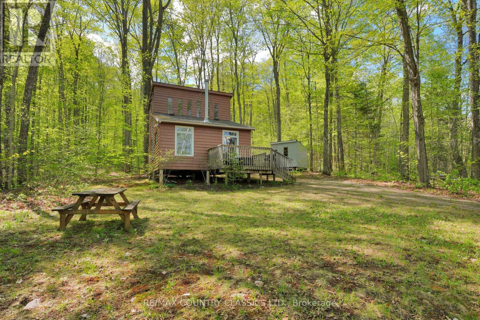 12 Albion Lake Court, Faraday, Ontario  K0L 1C0 - Photo 5 - X12156868