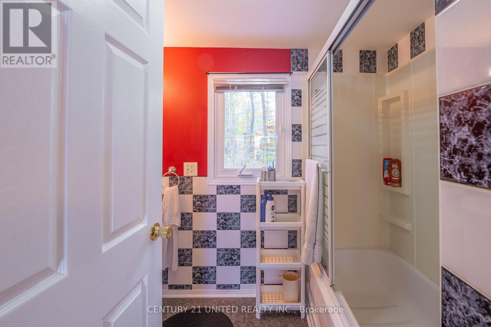 10 Fr 133a Route, Trent Lakes, Ontario  K0L 1J0 - Photo 32 - X12157106
