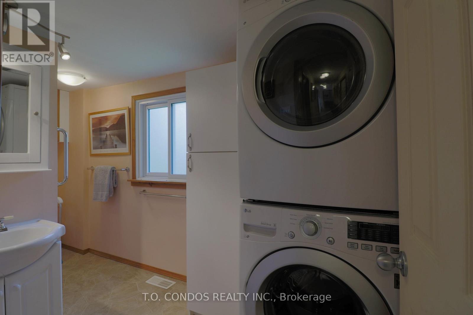 689 North Shore Drive E, Otonabee-South Monaghan, Ontario  K0L 1B0 - Photo 27 - X12157728