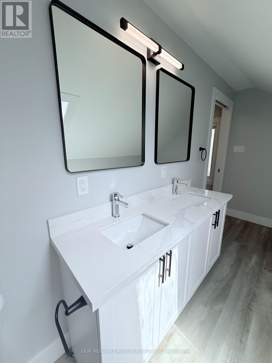 Upper/1 - 648 Bethune Street, Peterborough Central (North), Ontario  K9H 4A3 - Photo 27 - X12158207