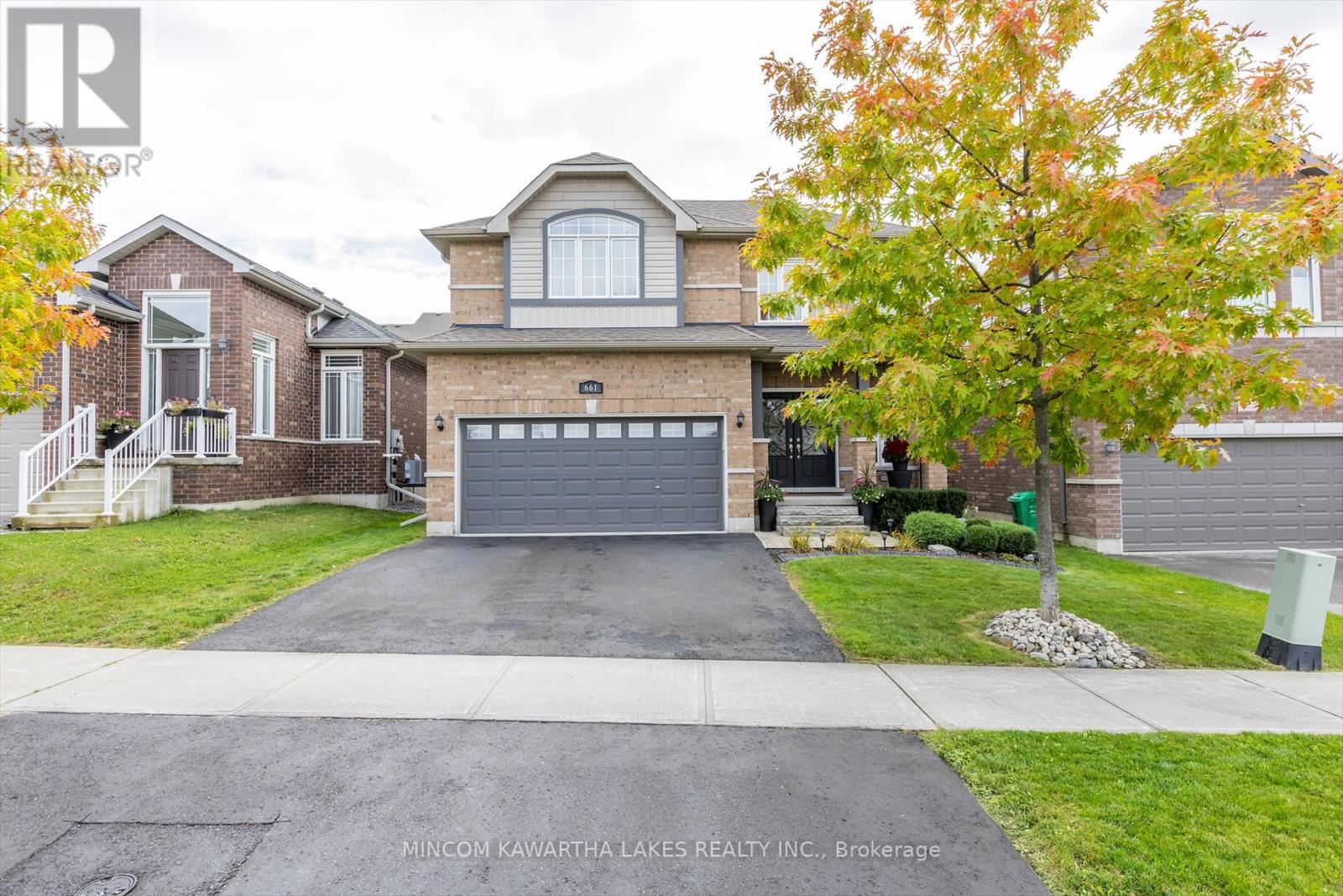 661 Goodwin Terrace, Peterborough West (North), Ontario  K9J 0H7 - Photo 2 - X12158409