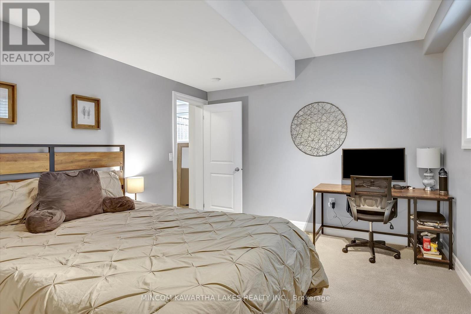 661 Goodwin Terrace, Peterborough West (North), Ontario  K9J 0H7 - Photo 29 - X12158409