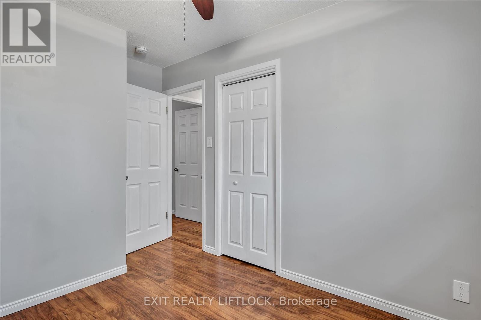 210 Antrim Street, Peterborough Central (North), Ontario  K9H 3G4 - Photo 21 - X12158472