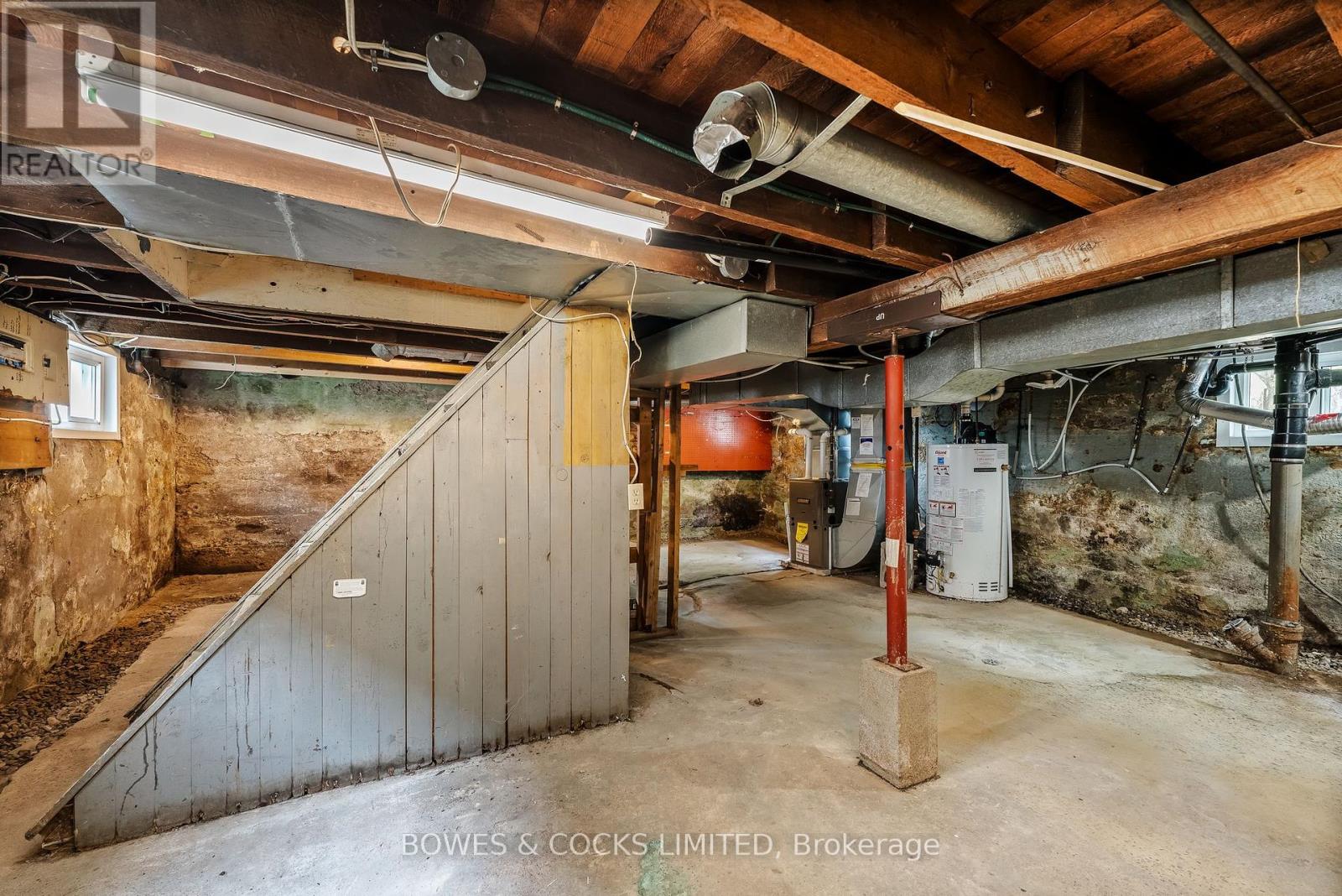 283 Lake Street, Peterborough (Downtown), Ontario  K9J 2H5 - Photo 31 - X12158553