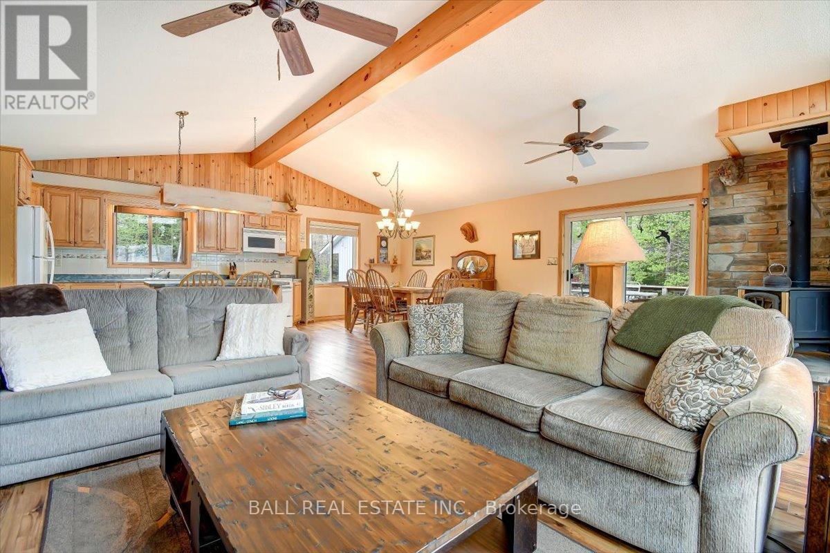 305 Terry's Lane, Addington Highlands, Ontario  K0L 1W0 - Photo 14 - X12158816