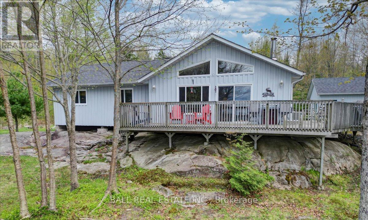 305 Terry's Lane, Addington Highlands, Ontario  K0L 1W0 - Photo 3 - X12158816