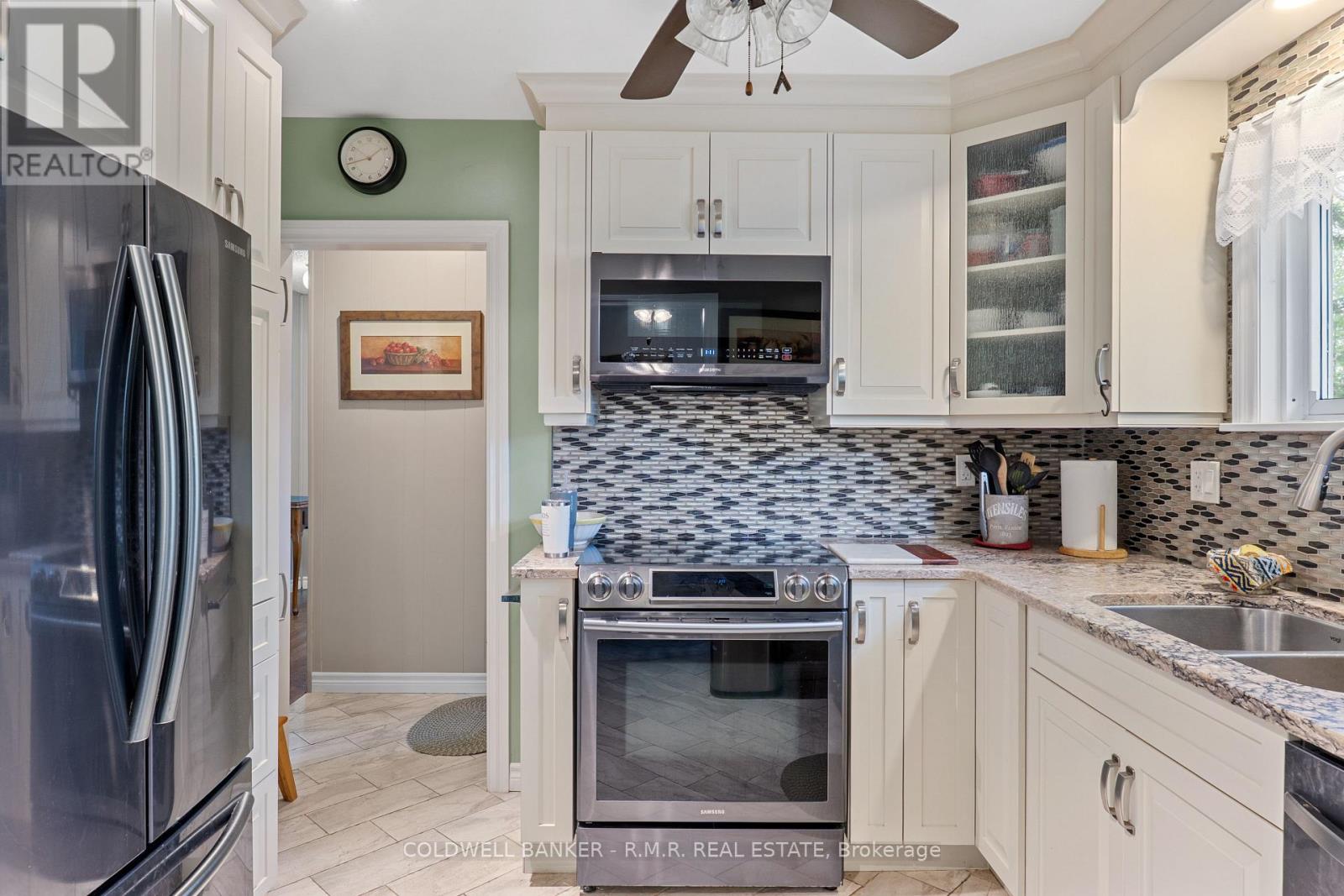 200 Charlore Park Drive, Kawartha Lakes (Omemee), Ontario  K0L 2W0 - Photo 6 - X12159213