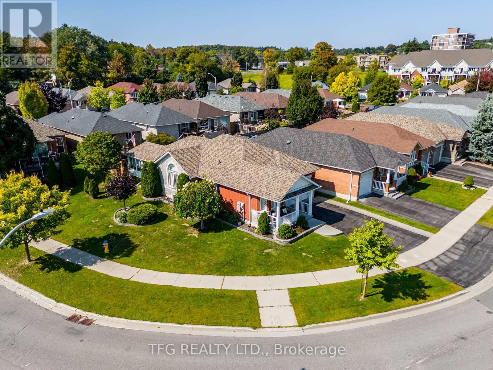 840 Wentworth Street, Peterborough West (Central), Ontario  K9J 8R8 - Photo 2 - X12159556