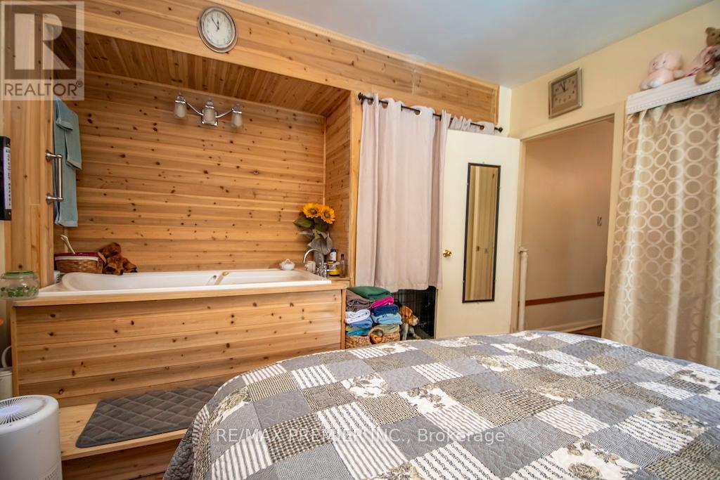 2704 Television Road, Douro-Dummer, Ontario  K9L 1E5 - Photo 16 - X12159344